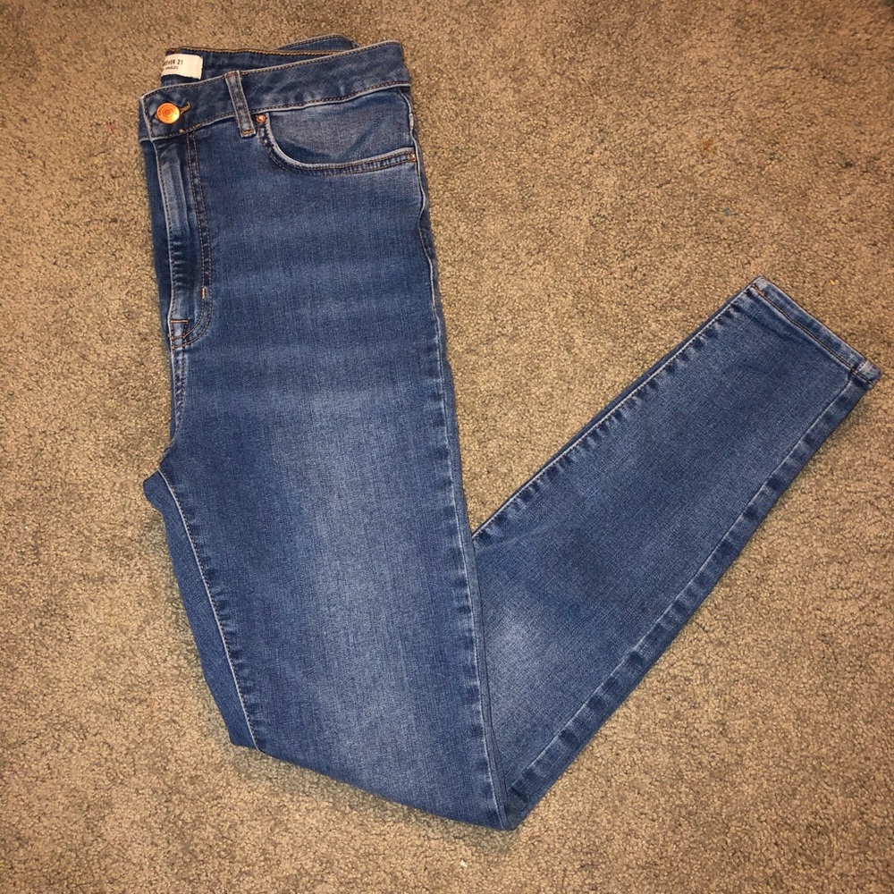 High-Waisted Skinny Jeans!